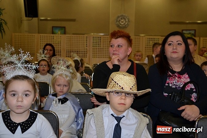 Zdjęcie w galerii na portalu naszraciborz.pl: Jasełka 2015 - ruszył przegląd w Tworkowie wiadomości z regionu