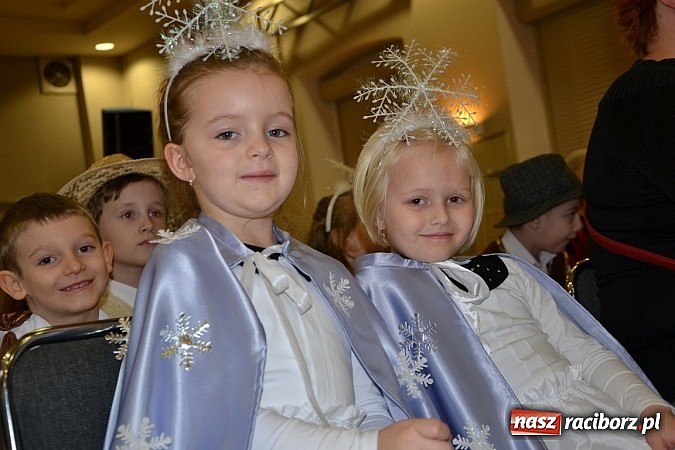 Zdjęcie w galerii na portalu naszraciborz.pl: Jasełka 2015 - ruszył przegląd w Tworkowie wiadomości z regionu