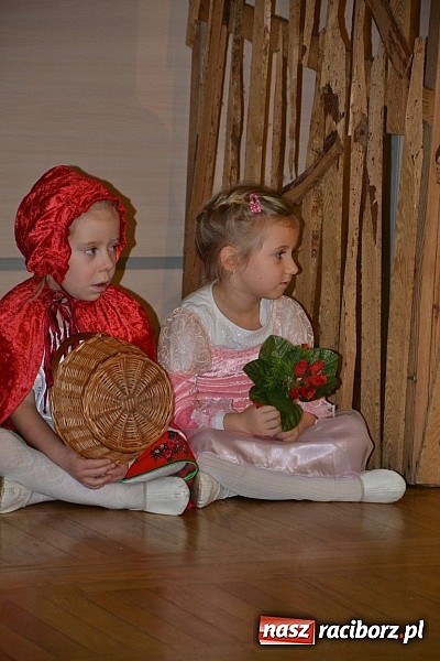 Zdjęcie w galerii na portalu naszraciborz.pl: Jasełka 2015 - ruszył przegląd w Tworkowie wiadomości z regionu