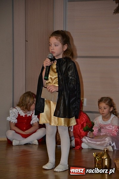 Zdjęcie w galerii na portalu naszraciborz.pl: Jasełka 2015 - ruszył przegląd w Tworkowie wiadomości z regionu