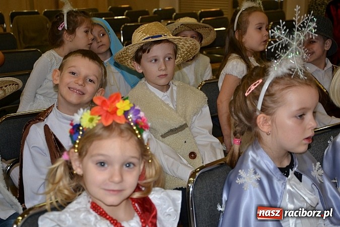 Zdjęcie w galerii na portalu naszraciborz.pl: Jasełka 2015 - ruszył przegląd w Tworkowie wiadomości z regionu
