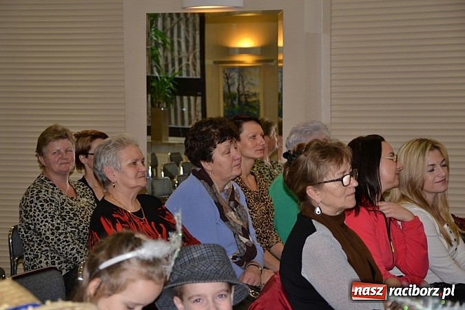 Zdjęcie w galerii na portalu naszraciborz.pl: Jasełka 2015 - ruszył przegląd w Tworkowie wiadomości z regionu