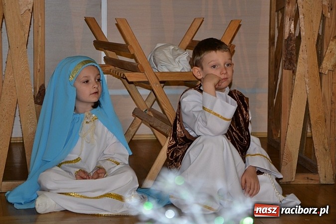 Zdjęcie w galerii na portalu naszraciborz.pl: Jasełka 2015 - ruszył przegląd w Tworkowie wiadomości z regionu
