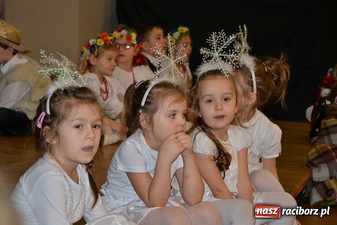 Zdjęcie w galerii na portalu naszraciborz.pl: Jasełka 2015 - ruszył przegląd w Tworkowie wiadomości z regionu