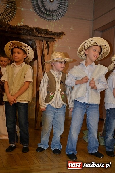 Zdjęcie w galerii na portalu naszraciborz.pl: Jasełka 2015 - ruszył przegląd w Tworkowie wiadomości z regionu