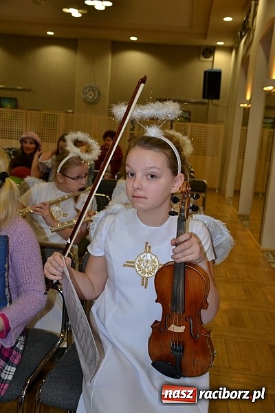 Zdjęcie w galerii na portalu naszraciborz.pl: Jasełka 2015 - ruszył przegląd w Tworkowie wiadomości z regionu