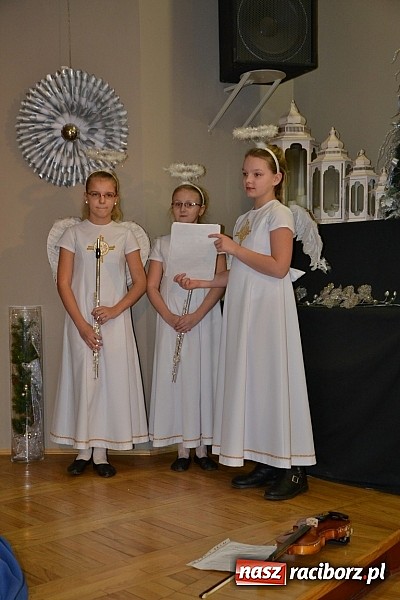 Zdjęcie w galerii na portalu naszraciborz.pl: Jasełka 2015 - ruszył przegląd w Tworkowie wiadomości z regionu