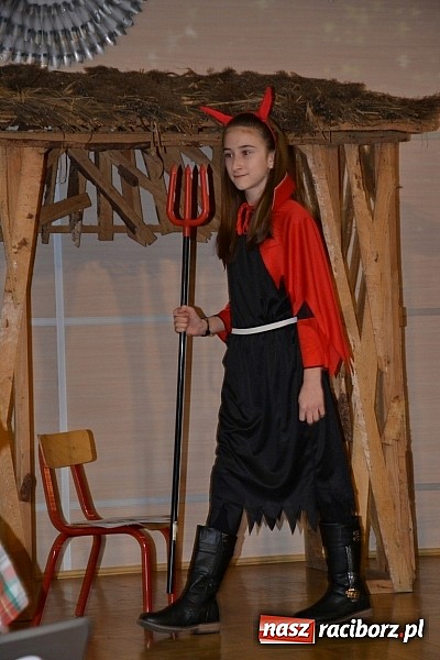 Zdjęcie w galerii na portalu naszraciborz.pl: Jasełka 2015 - ruszył przegląd w Tworkowie wiadomości z regionu