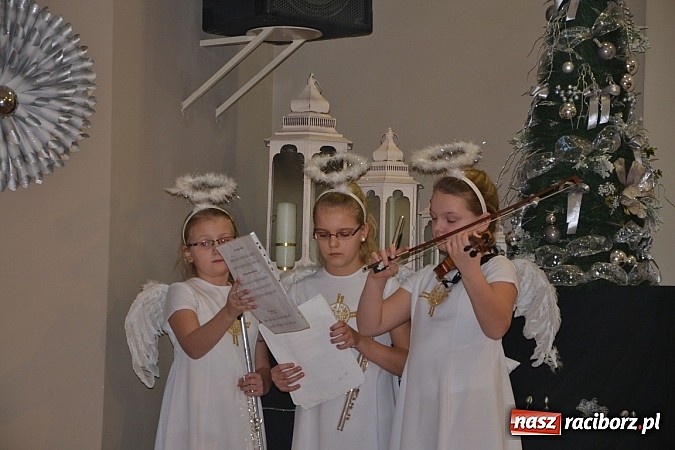 Zdjęcie w galerii na portalu naszraciborz.pl: Jasełka 2015 - ruszył przegląd w Tworkowie wiadomości z regionu