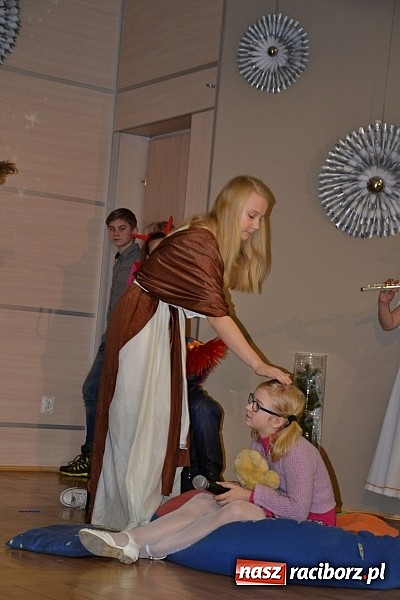 Zdjęcie w galerii na portalu naszraciborz.pl: Jasełka 2015 - ruszył przegląd w Tworkowie wiadomości z regionu