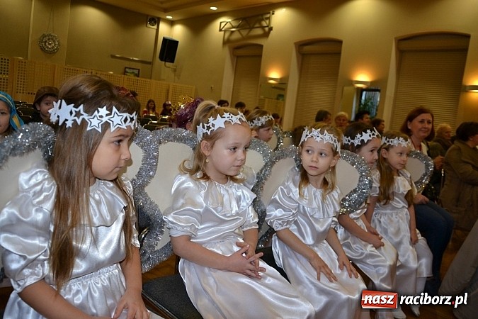 Zdjęcie w galerii na portalu naszraciborz.pl: Jasełka 2015 - przegląd w Tworkowie dzień drugi wiadomości z regionu