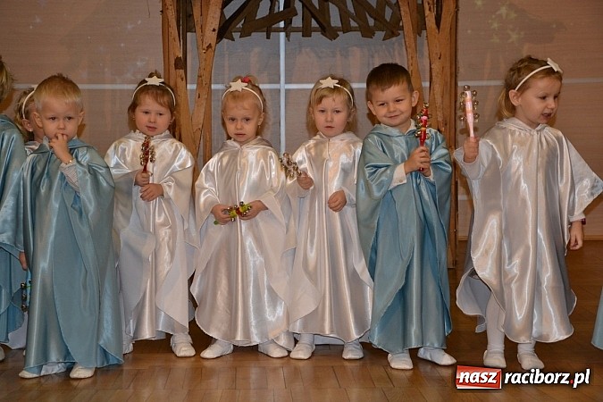 Zdjęcie w galerii na portalu naszraciborz.pl: Jasełka 2015 - przegląd w Tworkowie dzień drugi wiadomości z regionu