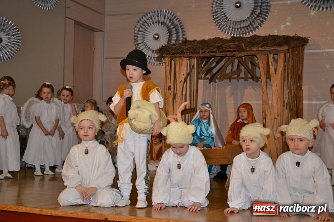 Zdjęcie w galerii na portalu naszraciborz.pl: Jasełka 2015 - przegląd w Tworkowie dzień drugi wiadomości z regionu