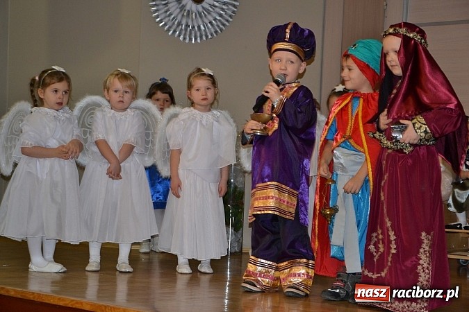 Zdjęcie w galerii na portalu naszraciborz.pl: Jasełka 2015 - przegląd w Tworkowie dzień drugi wiadomości z regionu