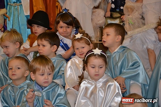 Zdjęcie w galerii na portalu naszraciborz.pl: Jasełka 2015 - przegląd w Tworkowie dzień drugi wiadomości z regionu