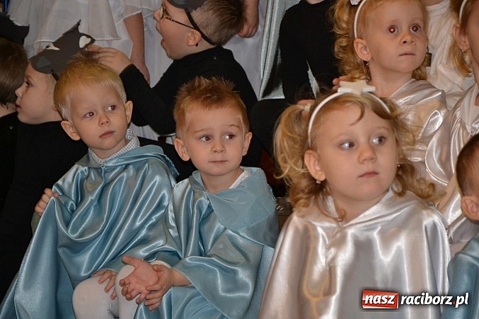 Zdjęcie w galerii na portalu naszraciborz.pl: Jasełka 2015 - przegląd w Tworkowie dzień drugi wiadomości z regionu