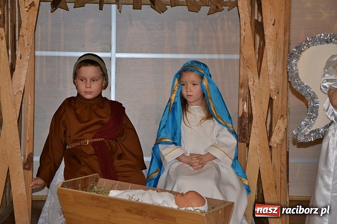 Zdjęcie w galerii na portalu naszraciborz.pl: Jasełka 2015 - przegląd w Tworkowie dzień drugi wiadomości z regionu