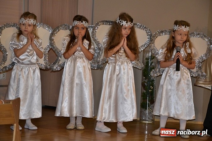 Zdjęcie w galerii na portalu naszraciborz.pl: Jasełka 2015 - przegląd w Tworkowie dzień drugi wiadomości z regionu