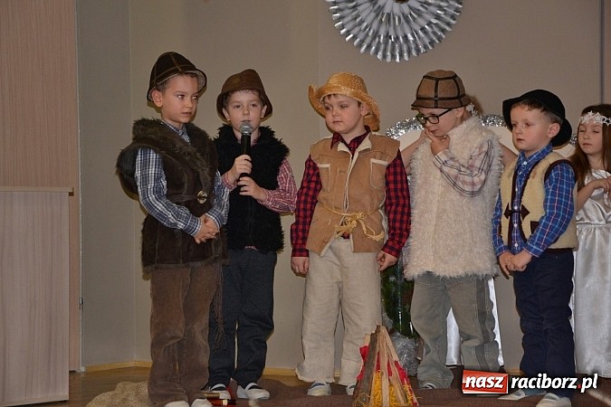 Zdjęcie w galerii na portalu naszraciborz.pl: Jasełka 2015 - przegląd w Tworkowie dzień drugi wiadomości z regionu