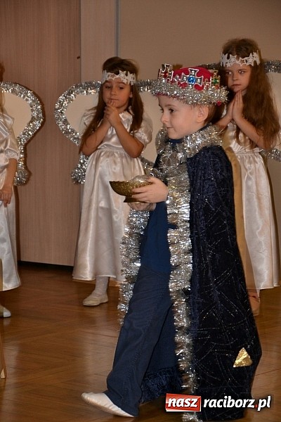 Zdjęcie w galerii na portalu naszraciborz.pl: Jasełka 2015 - przegląd w Tworkowie dzień drugi wiadomości z regionu