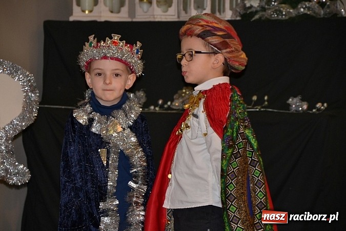 Zdjęcie w galerii na portalu naszraciborz.pl: Jasełka 2015 - przegląd w Tworkowie dzień drugi wiadomości z regionu