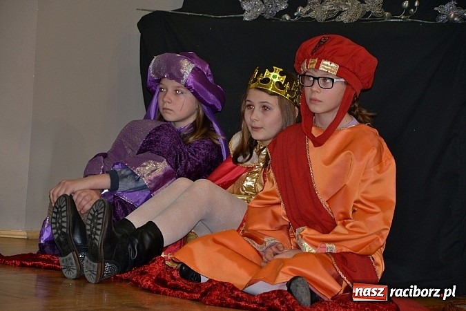 Zdjęcie w galerii na portalu naszraciborz.pl: Jasełka 2015 - przegląd w Tworkowie dzień drugi wiadomości z regionu