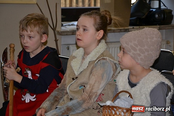 Zdjęcie w galerii na portalu naszraciborz.pl: Jasełka 2015 - przegląd w Tworkowie dzień drugi wiadomości z regionu