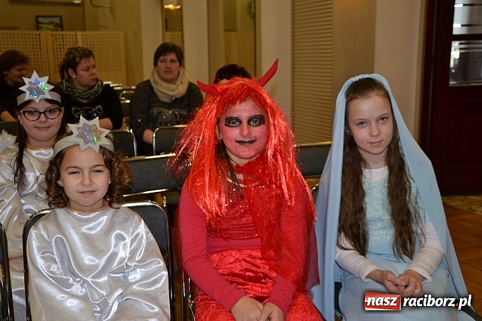 Zdjęcie w galerii na portalu naszraciborz.pl: Jasełka 2015 - przegląd w Tworkowie dzień drugi wiadomości z regionu