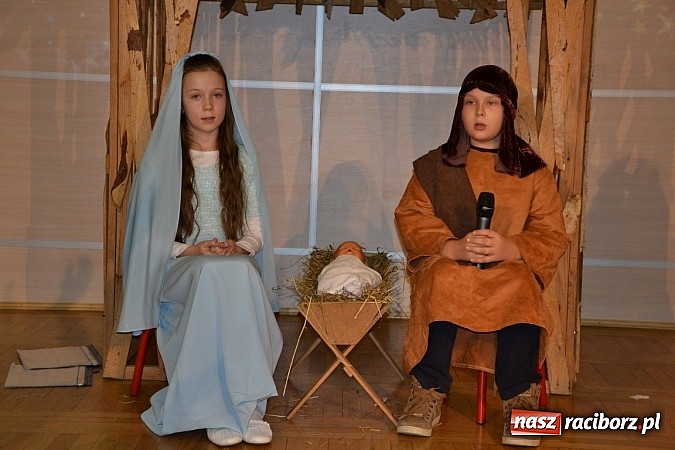 Zdjęcie w galerii na portalu naszraciborz.pl: Jasełka 2015 - przegląd w Tworkowie dzień drugi wiadomości z regionu