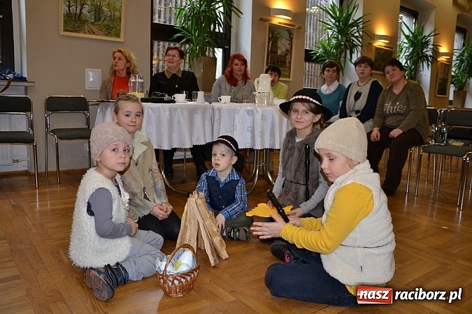 Zdjęcie w galerii na portalu naszraciborz.pl: Jasełka 2015 - przegląd w Tworkowie dzień drugi wiadomości z regionu