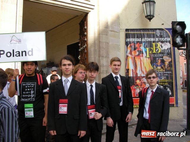 Zdjęcie w galerii na portalu naszraciborz.pl: Przywiózł srebro z Meksyku wiadomości z regionu