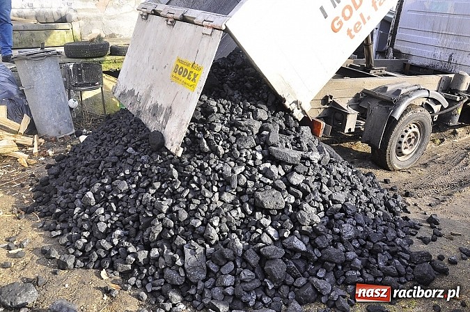 Zdjęcie w galerii na portalu naszraciborz.pl:  Zamienili złom w czarne złoto wiadomości z regionu