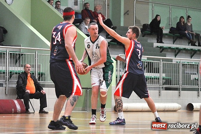 Zdjęcie w galerii na portalu naszraciborz.pl: Gra na jeden kosz. RKK nie dało rady! wiadomości z regionu