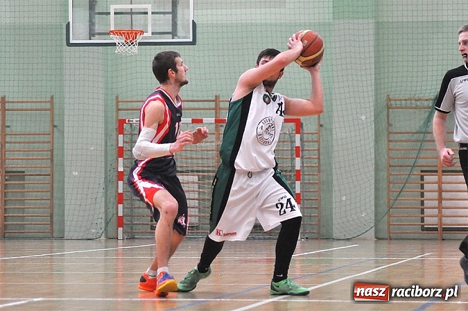 Zdjęcie w galerii na portalu naszraciborz.pl: Gra na jeden kosz. RKK nie dało rady! wiadomości z regionu