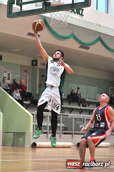 Zdjęcie w galerii na portalu naszraciborz.pl: Gra na jeden kosz. RKK nie dało rady! wiadomości z regionu