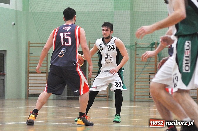 Zdjęcie w galerii na portalu naszraciborz.pl: Gra na jeden kosz. RKK nie dało rady! wiadomości z regionu