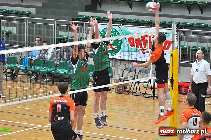 Zdjęcie w galerii na portalu naszraciborz.pl: Miłe złego początki, czyli porażka AZS-u Rafako wiadomości z regionu
