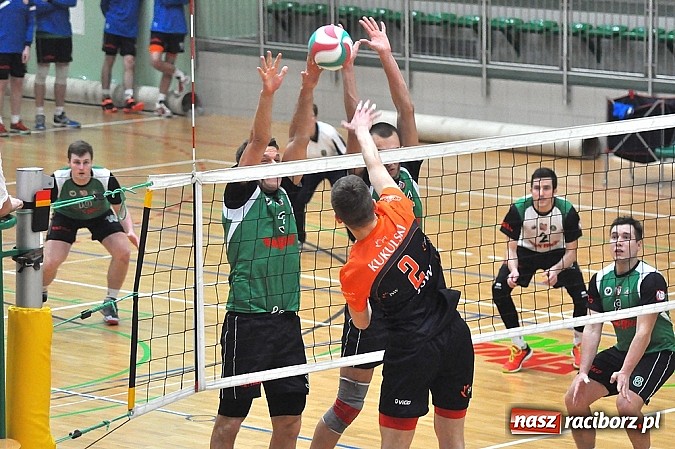 Zdjęcie w galerii na portalu naszraciborz.pl: Miłe złego początki, czyli porażka AZS-u Rafako wiadomości z regionu