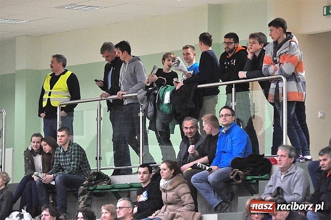 Zdjęcie w galerii na portalu naszraciborz.pl: Miłe złego początki, czyli porażka AZS-u Rafako wiadomości z regionu