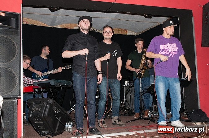 Zdjęcie w galerii na portalu naszraciborz.pl: PomaU na Końcu Świata – hip-hopowo i jazzowo, i wcale nie tak znów pomału wiadomości z regionu