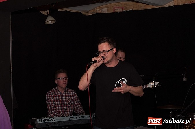 Zdjęcie w galerii na portalu naszraciborz.pl: PomaU na Końcu Świata – hip-hopowo i jazzowo, i wcale nie tak znów pomału wiadomości z regionu