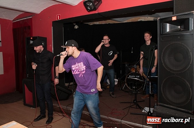 Zdjęcie w galerii na portalu naszraciborz.pl: PomaU na Końcu Świata – hip-hopowo i jazzowo, i wcale nie tak znów pomału wiadomości z regionu