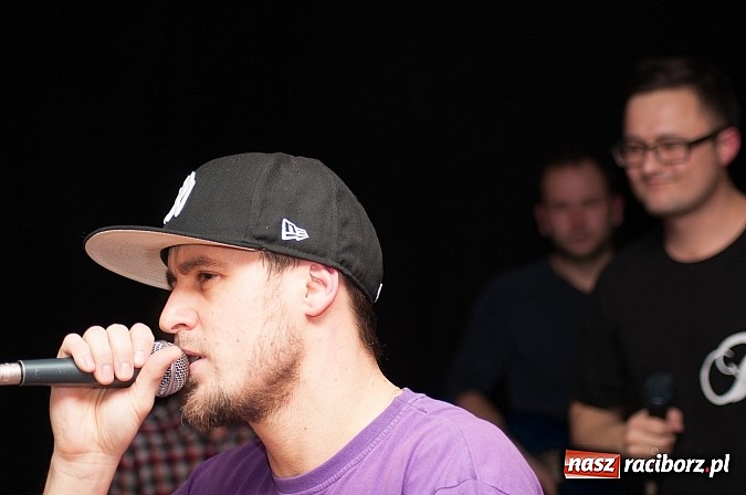 Zdjęcie w galerii na portalu naszraciborz.pl: PomaU na Końcu Świata – hip-hopowo i jazzowo, i wcale nie tak znów pomału wiadomości z regionu