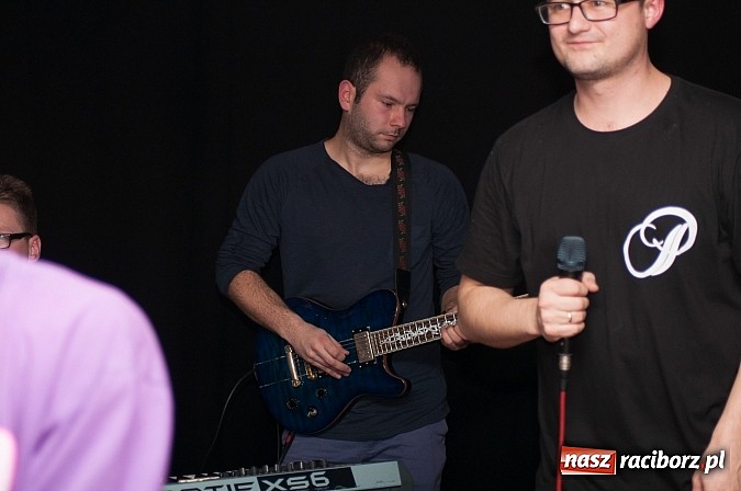 Zdjęcie w galerii na portalu naszraciborz.pl: PomaU na Końcu Świata – hip-hopowo i jazzowo, i wcale nie tak znów pomału wiadomości z regionu