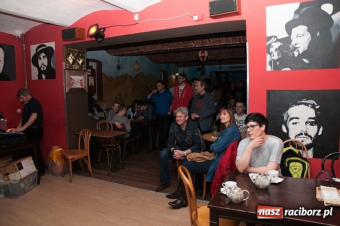 Zdjęcie w galerii na portalu naszraciborz.pl: PomaU na Końcu Świata – hip-hopowo i jazzowo, i wcale nie tak znów pomału wiadomości z regionu