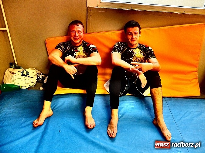 Zdjęcie w galerii na portalu naszraciborz.pl: Sparingowa sobota w Łamatorze wiadomości z regionu