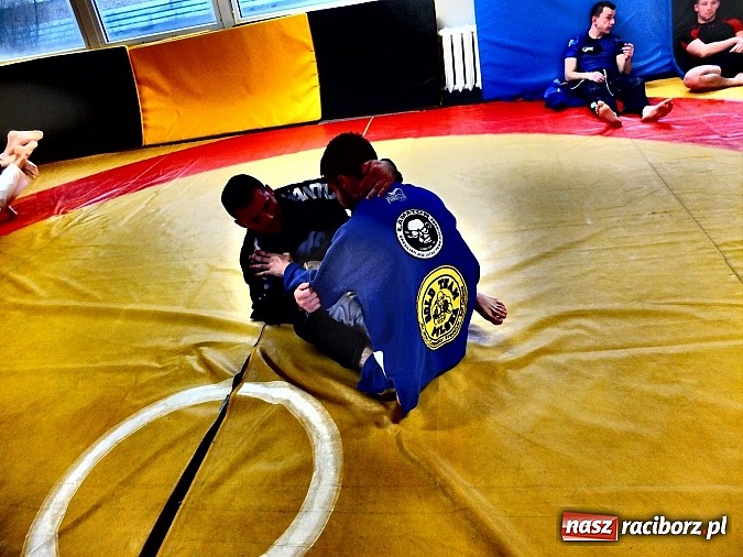 Zdjęcie w galerii na portalu naszraciborz.pl: Sparingowa sobota w Łamatorze wiadomości z regionu