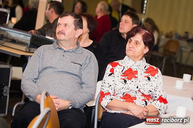 Zdjęcie w galerii na portalu naszraciborz.pl: Wsp&oacute;lne kolędowanie w Krzanowicach wiadomości z regionu