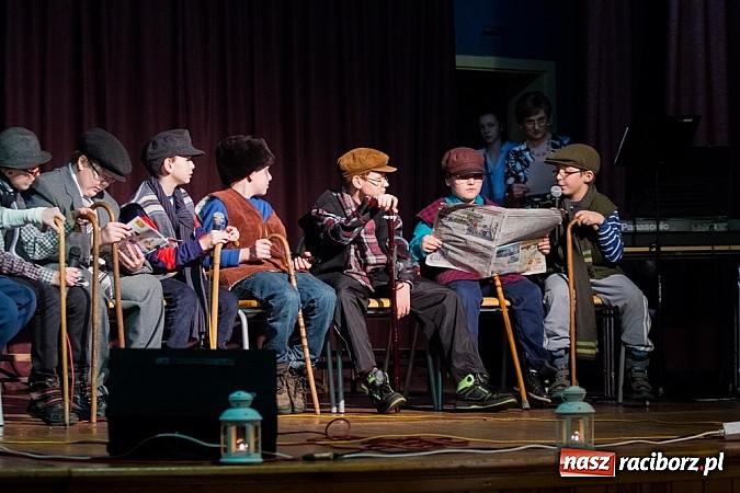 Zdjęcie w galerii na portalu naszraciborz.pl: Wsp&oacute;lne kolędowanie w Krzanowicach wiadomości z regionu