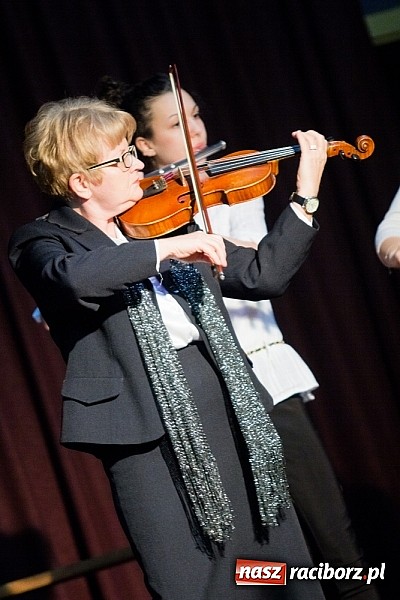 Zdjęcie w galerii na portalu naszraciborz.pl: Wsp&oacute;lne kolędowanie w Krzanowicach wiadomości z regionu